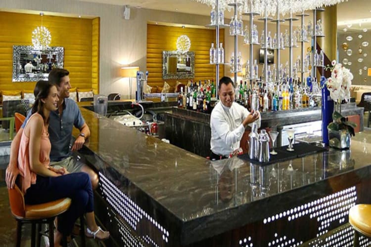 Lobby bar